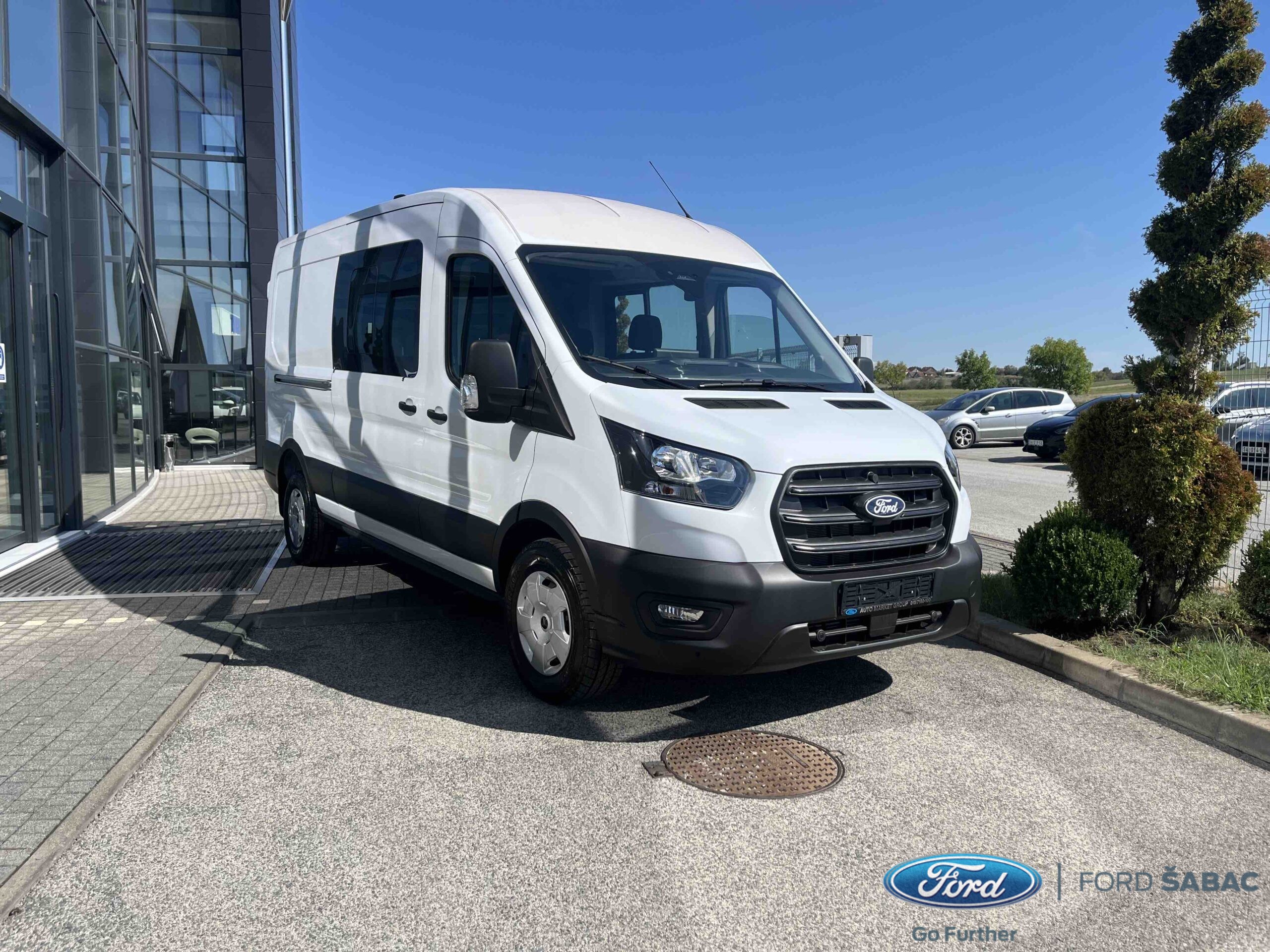 Ford Transit DCIV L3H2 2.0 TDCI 7 mesta